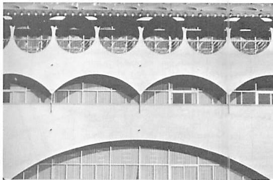 The fake arches of the Marin County Civic Center, Frank Lloyd Wright