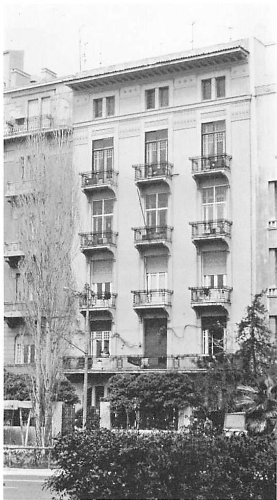 20th-century apartment house, Athens