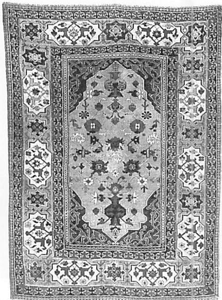 Turkish prayer carpet: all the elements are combinations of right angles and 45-degree angles, based on the star-octagon.