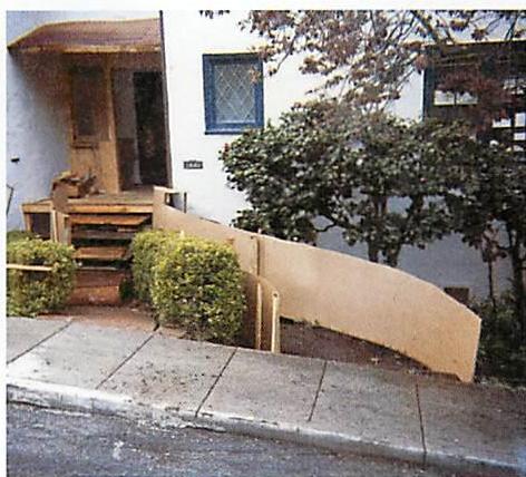 A curved line, with an S in it. Even though it is only a rough sheet of cardboard, one can already see that it is much better.